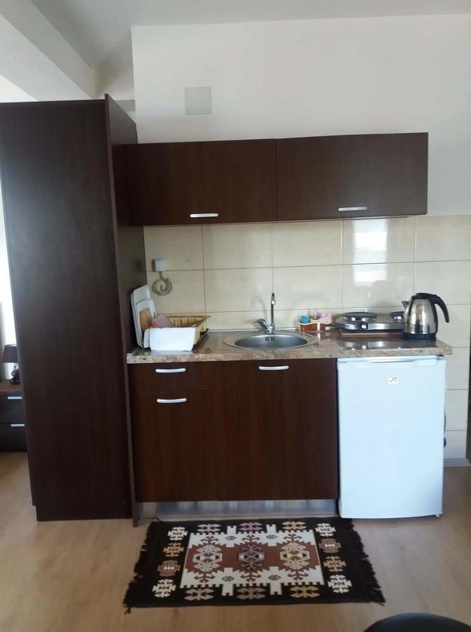 אוהריד Grigor Prlichev Apartments מראה חיצוני תמונה